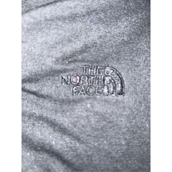 The North Face T-shirt Women’s Size Large Regular Fit Logo Outdoors - Picture 3 of 4
